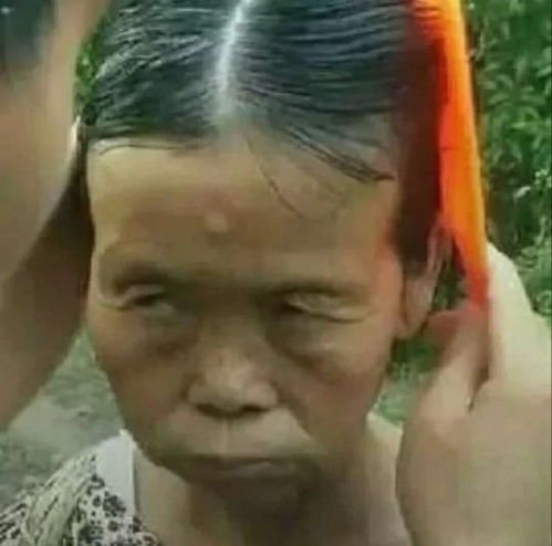 开心一笑晚上在家磨豆浆,男友说淡淡的没啥味,让我给他加点糖