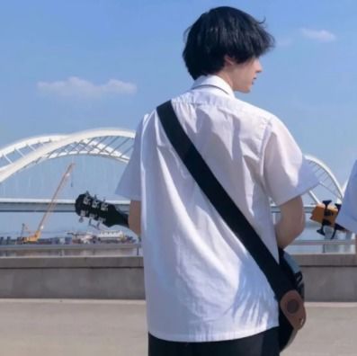 2023抖音最火的情侣头像一人一半超甜爆表