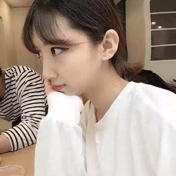 求现在很流行的韩版女生头像,长发短发都好