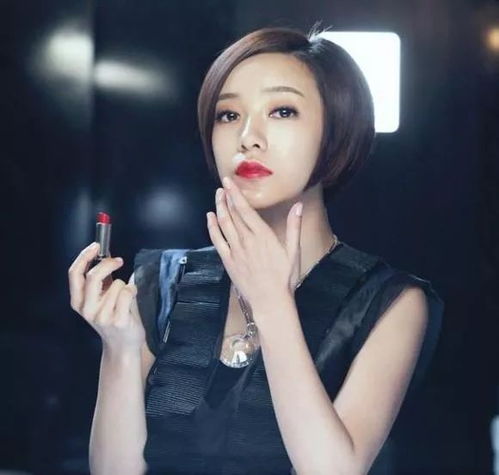 远大前程郭采洁惊艳亮相,盘点娱乐圈短发更美的女星