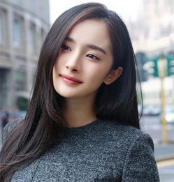 从模特转型为演员的女星,林志玲直接转型,高圆圆特意去考了大学