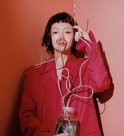 刘海碰瓷大头儿子之后,她的新刘海又被嘲