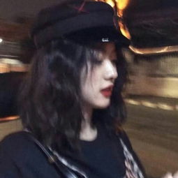 肥嘟嘟的女生可爱风格的