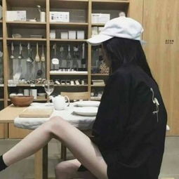 莫名的伤感qq头像忧伤难过死缠烂打的样子特别丑