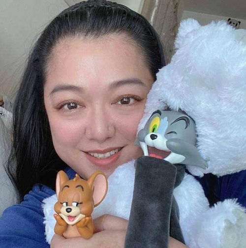 43岁港姐李珊珊近照曝光曾与钱嘉乐相恋9年,如今却还是单身