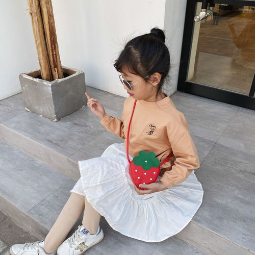 公主包包女儿童小挎包迷你小包包洋气ins风可爱少女心草莓零钱包