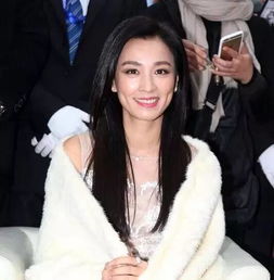 40岁女星的无修图许晴俞飞鸿我是真的服,黎姿打针的痕迹有点重