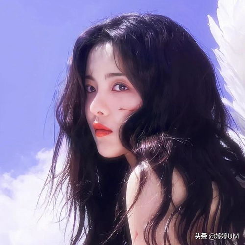 杨超越,肤白貌美性感迷人笑容甜美,好看的女孩子谁不爱呢