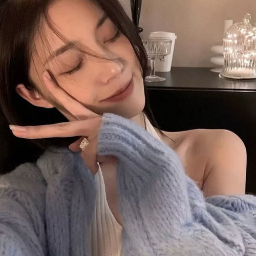 ins招桃花女生头像
