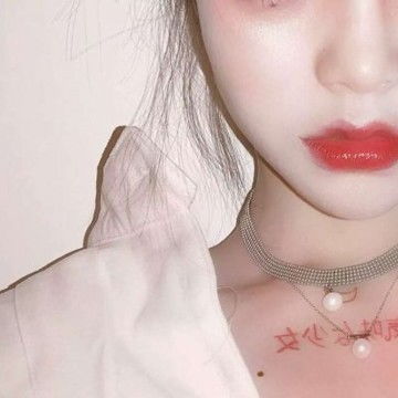 女生霸气性感上半身头像,女生头像图片