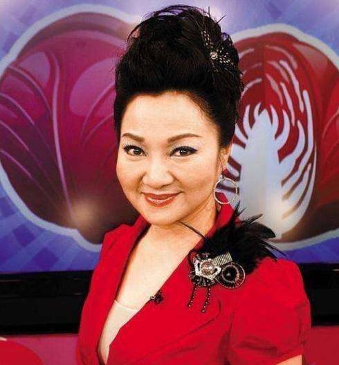 悲苦的白冰冰20岁遇渣男,27岁被刺臀,42岁女儿被残忍撕票