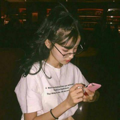 接受你做这三件事情,说明女人已经喜欢上你了