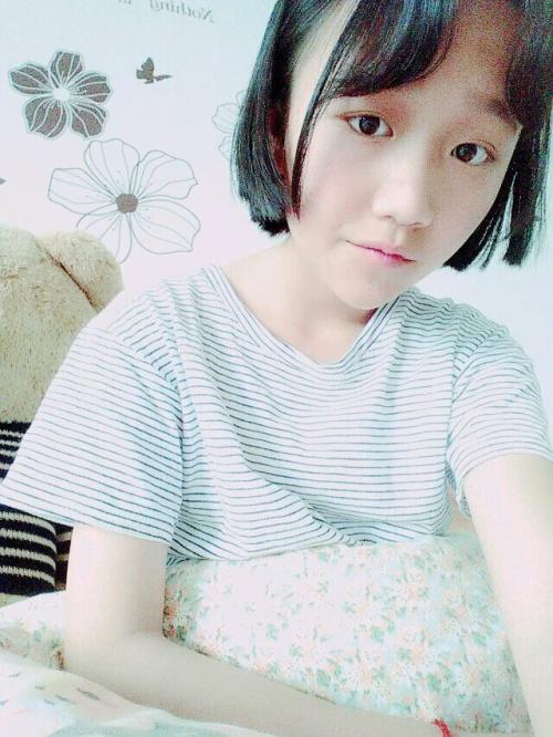 13岁女孩,好美丽呀