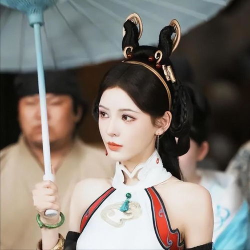 镜头前美若天仙,真人黑瘦干瘪,这7位上镜脸的女星反差好大