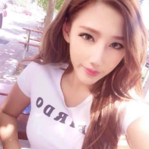 50岁女人洗完脸,滴一滴,半辈子没皱.纹,不信你试