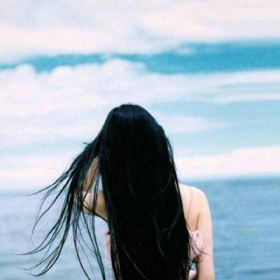 2018最新微信背影头像女生唯美漂亮气质长发女生海边头像