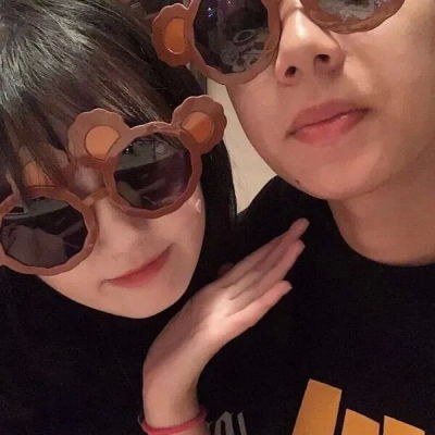 ins风情侣头像
