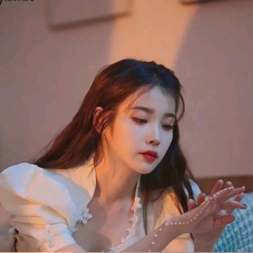 iu李知恩头像壁纸pinkpink女孩