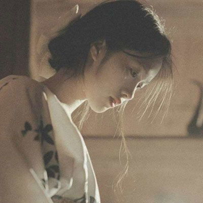 2019头像女霸气冷酷无情正在谈恋爱的单身狗