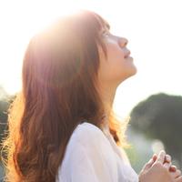 急需阳光意境甜美女生头像紧急情况漂亮就行