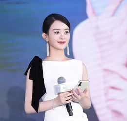 当家花旦赵丽颖产后处女秀,变身高冷御姐风,网友这谁扛得住啊