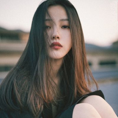 岁月让我知道了,除了快递我谁都不qq女生头像我要个性网