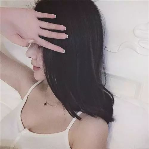 钢笔画不小心沾上了水彩颜料,以为作品毁了,结果..