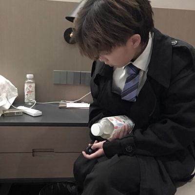 精选很酷拽的霸气抖音男生头像吸引女孩子的酷拽男头大全