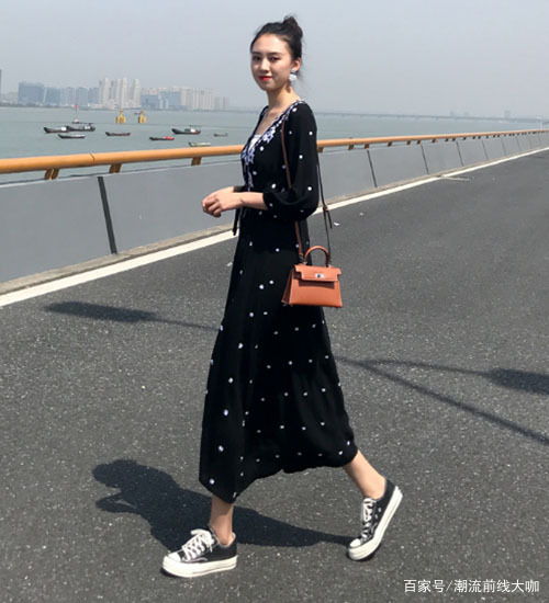 个子矮穿裙子显土搭配这6款连衣裙高级感十足,妥妥变女神
