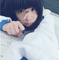 谁给我15岁女生的生活照要可爱的同一个人要10张