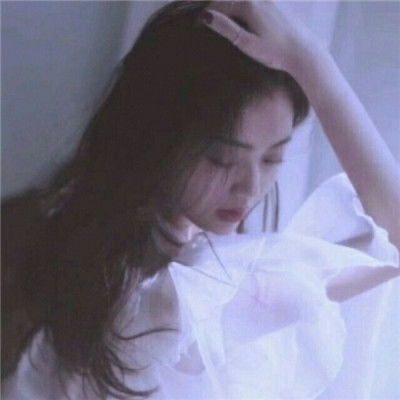 女生头像伤感难过,受伤哭吧哭吧不是罪