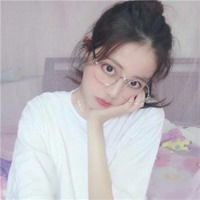 戴眼镜好看的女生头像微信头像图片大全