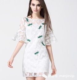 优雅大气精美连衣裙凸显出少女曼妙身姿她生活穿衣搭配网