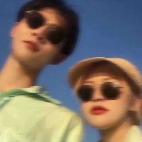 情侣头像父母不同意的爱情要不要坚持