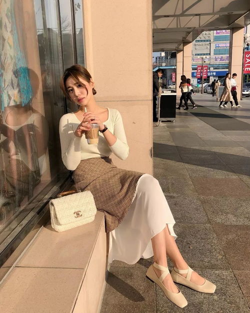 领口决定脸型穿对了美到犯规