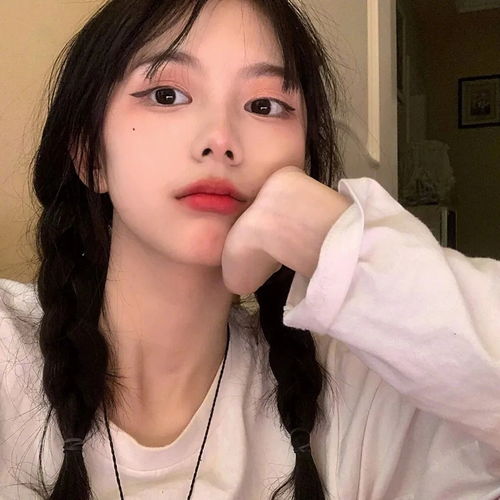 最新女头像你值得被爱
