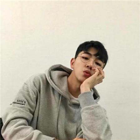 好看的快手男头像图片,帅哥的眸是深情的海