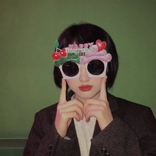 做一个水瓶座,如果不够坚强,就只能体验孤独