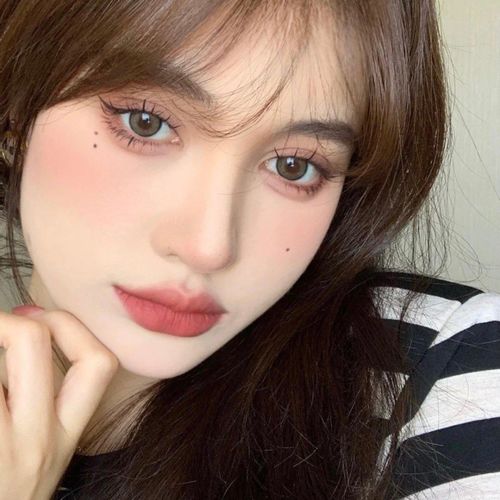头像这样的女生头像你喜欢吗