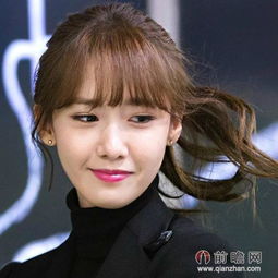 少女时代允儿空气感刘海发型变身清纯女神