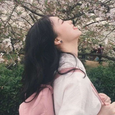 个性高冷气质女生头像,清纯的美女为你而来