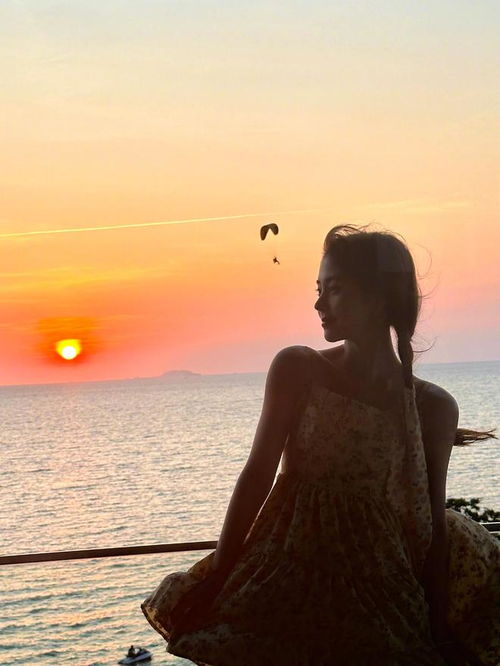 阳春三月,鞠婧祎海边写真,美美哒