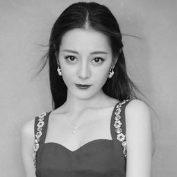 性感女孩黑白头像qq头像扣扣居
