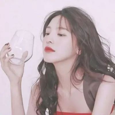 女生头像微信高冷女头像