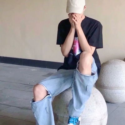 侧脸男真实头像,真实好看小哥哥照片头像2