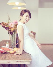 闫妮清新写真流露少女心传递乐活态度