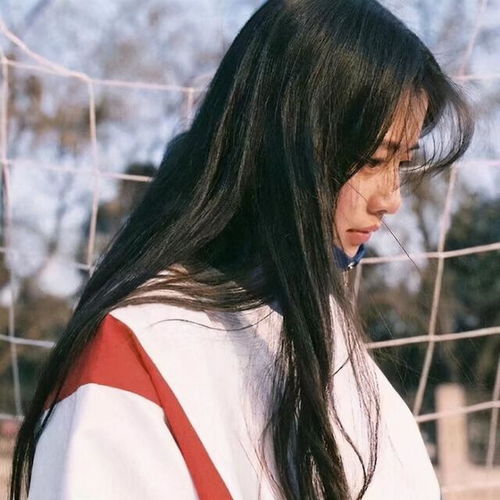 最吸引人女人的头像一个女人