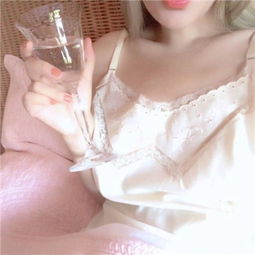 qq头像女生性感诱惑2018高清别等热情结成捂不化的冰