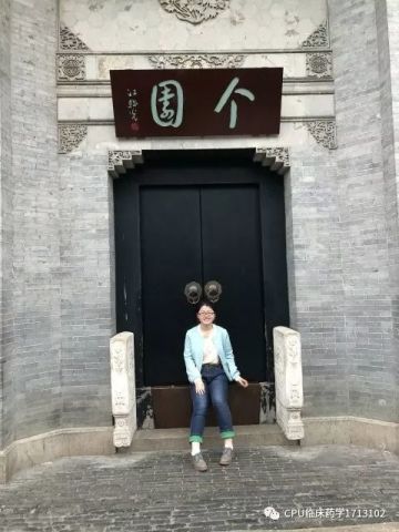 请让我们再次介绍下自己