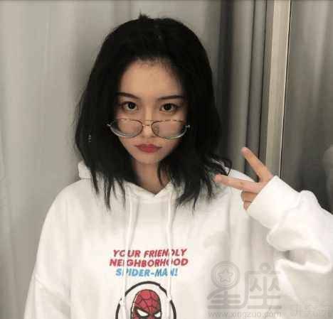 狮子座女生长大漂亮吗